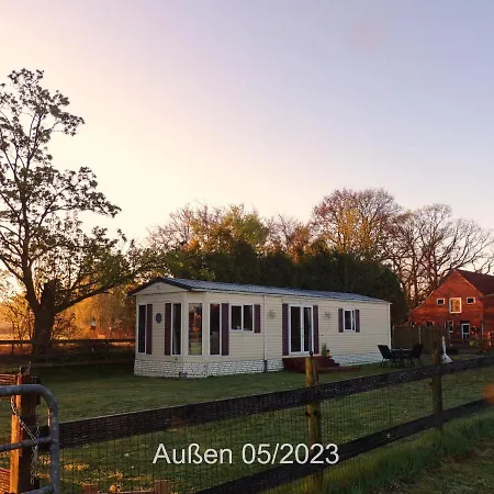 Ferienwohnung Biene * Wiesmoor